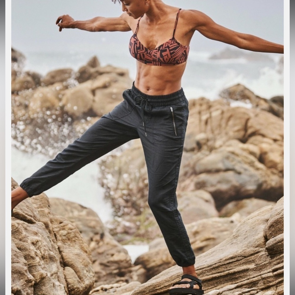Athleta Black Cabo Linen Jogger Pant